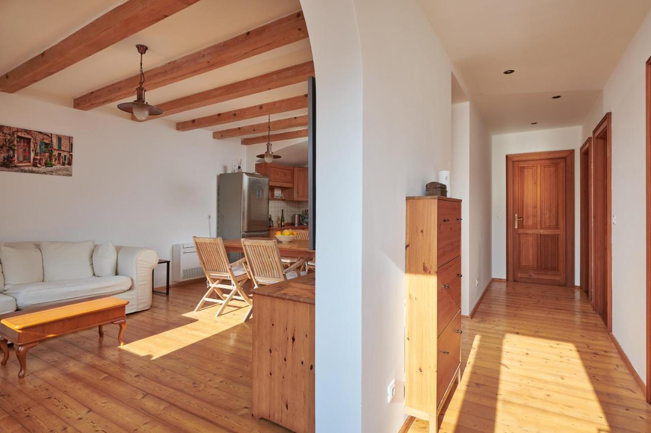 Park Cottage Govedari ภายนอก รูปภาพ
